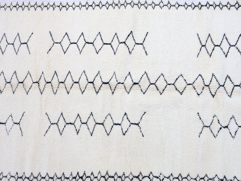 Ghnima Beni Ourain Rug 5'0" x 7'8"