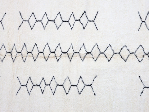 Ghnima Beni Ourain Rug 5'0" x 7'8"