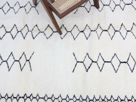 Ghnima Beni Ourain Rug 5'0" x 7'8"