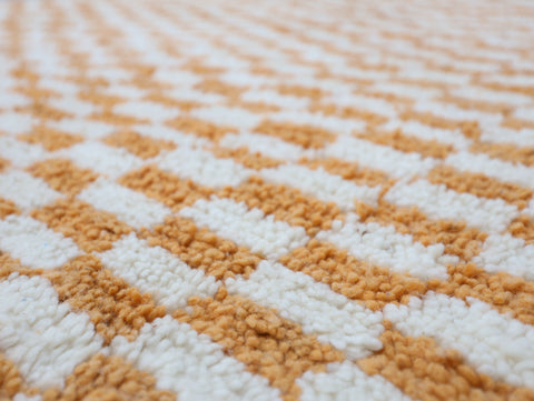 Beccha Moroccan Checkered Rug 5'5" x 8'5"