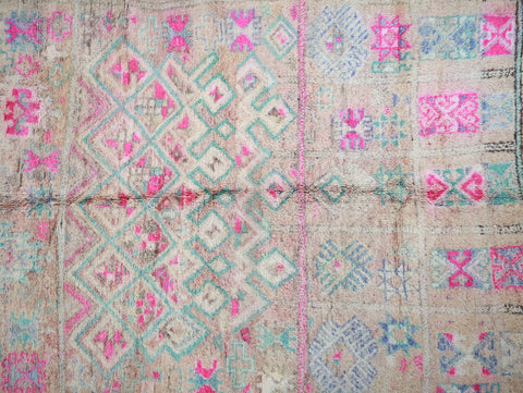 Tazult Vintage Moroccan Rug  5'4" x8'5"