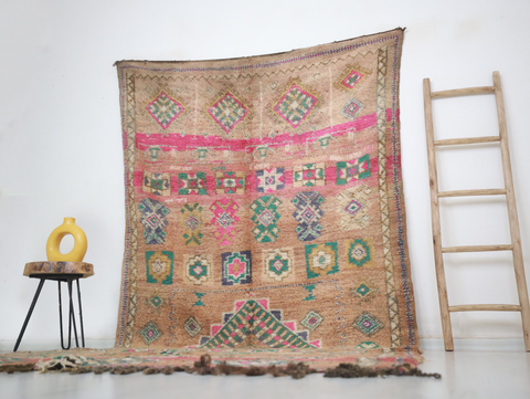 Igider Vintage Moroccan Rug  5'6" x11'5"