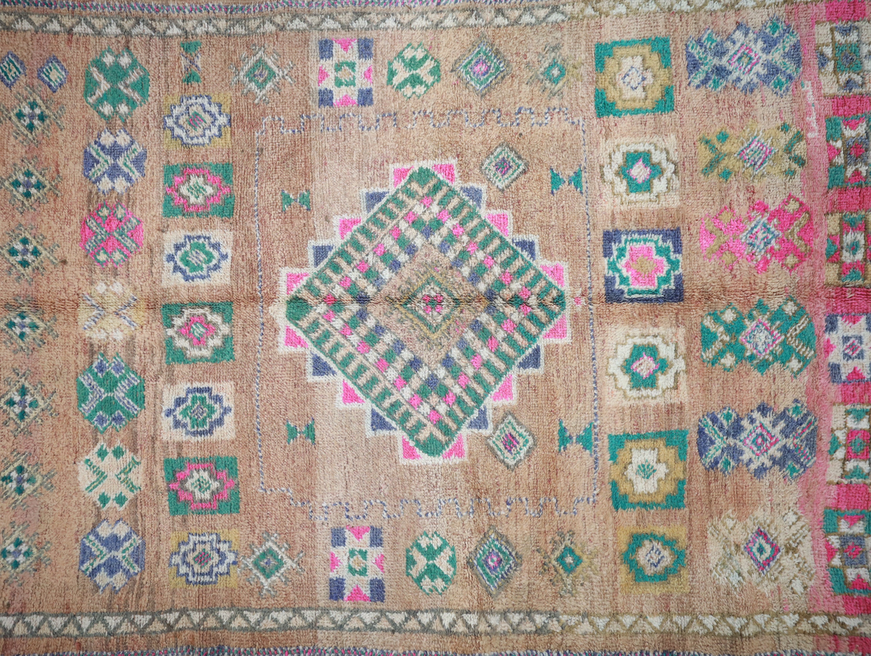 【Vintage rug】122×67cm　アフガニスタン　ヘラート　ミニサイズ Vintage rug】122×67cm アフガニスタン ヘラート ミニサイズ
