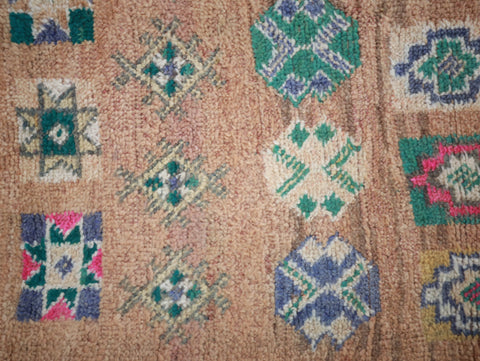Igider Vintage Moroccan Rug  5'6" x11'5"