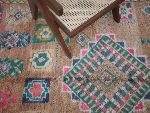 Igider Vintage Moroccan Rug  5'6" x11'5"