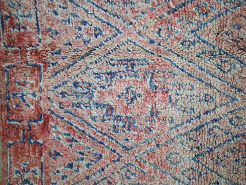Tasnilt Vintage Moroccan Rug  7'0" x9'6"