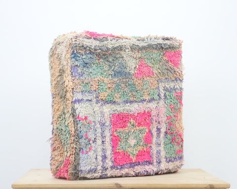 Tamurt Moroccan pouf