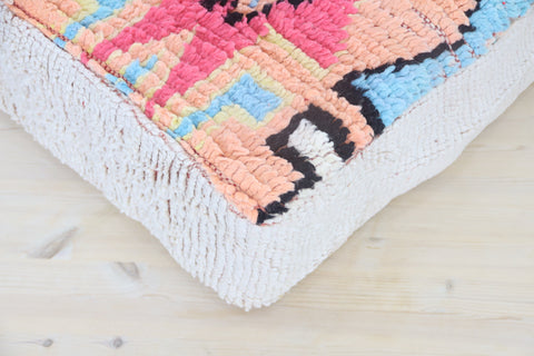 Ferhat Moroccan pouf