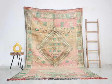 Cylia Vintage Moroccan Rug  5'7" x10'1"
