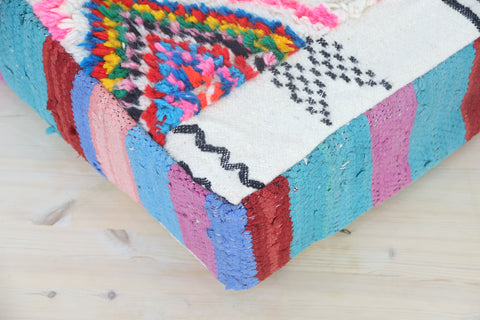 Kahil Moroccan pouf