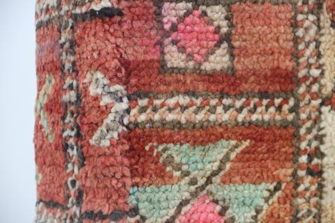 Azrayen Moroccan pouf