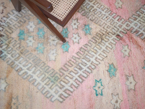 Cylia Vintage Moroccan Rug  5'7" x10'1"