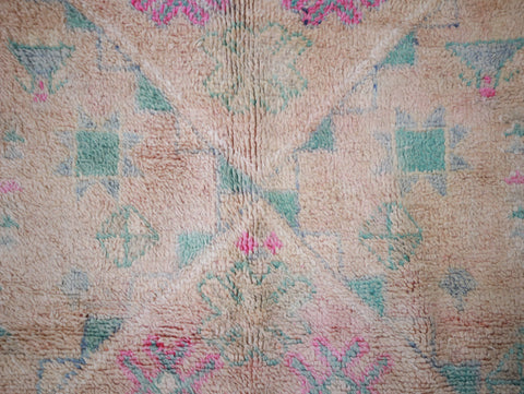 Tazira  Vintage Moroccan Rug  6'6" x10'1"