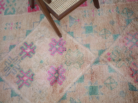 Tazira  Vintage Moroccan Rug  6'6" x10'1"