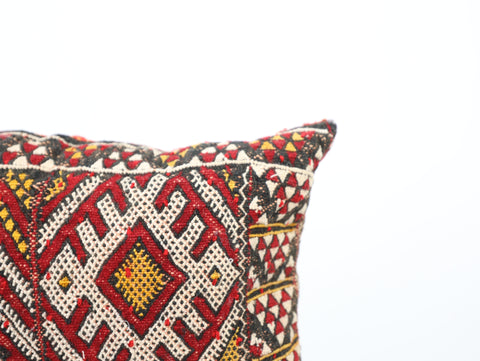Amanar Vintage Kilim Pillow