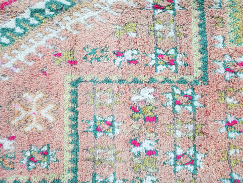 Itriwen Vintage Moroccan Rug  5'9" x 11'7"