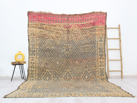 Tisslit Vintage Moroccan Rug  6'9" x 10'5"