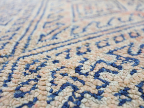 Tisslit Vintage Moroccan Rug  6'9" x 10'5"