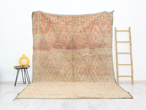 Izerf Vintage Moroccan Rug  7'5" x 10'3"