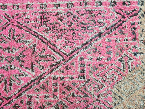 Issafen Vintage Moroccan Rug  6'7" x 12'9"