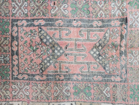 Azel Vintage Moroccan Rug  5'9" x 7'7"
