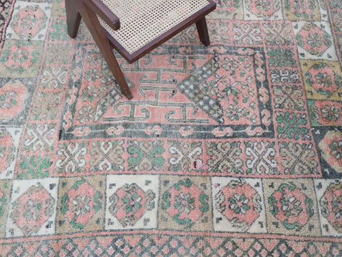 Azel Vintage Moroccan Rug  5'9" x 7'7"
