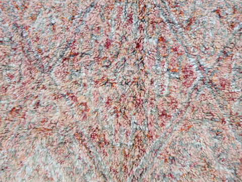 Amzun Vintage Moroccan Rug  6'8" x 10'3"