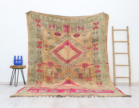 Alya Vintage Moroccan Rug  6'7" x 9'4"