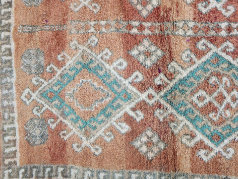 Anzarit Vintage Moroccan Rug 5'7" x 9'9"