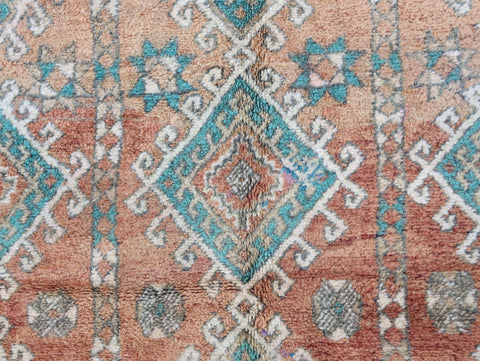 Anzarit Vintage Moroccan Rug 5'7" x 9'9"