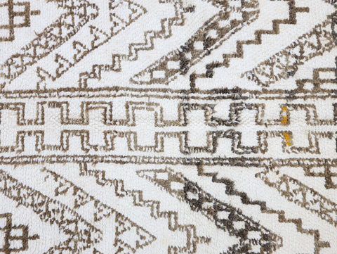 Taneyra Vintage Moroccan Rug 5'4" x 8'5"