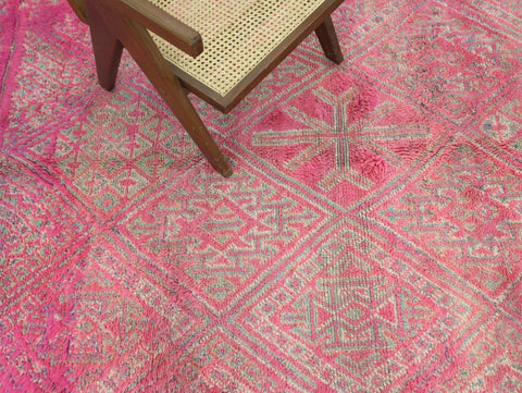 Anzarit Vintage Moroccan Rug 5'9" x 9'0"