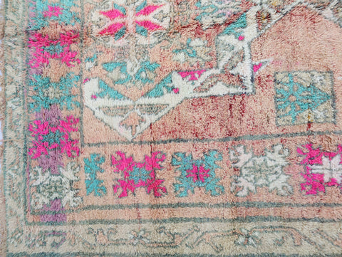 Awrigha Vintage Moroccan Rug 6'9" x 11'1"