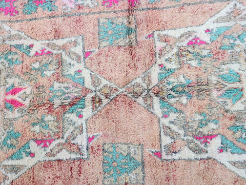 Awrigha Vintage Moroccan Rug 6'9" x 11'1"