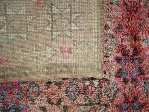 Izil Vintage Moroccan Rug  5'9" x9'6"