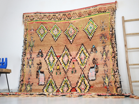 Amnayaz Vintage Moroccan Rug  6'4" x9'8"