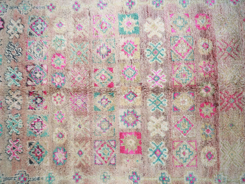 Tifawt Vintage Moroccan Rug  5'8" x9'3"