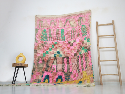 Tislim  Moroccan Rug 4'9" x 8'5"