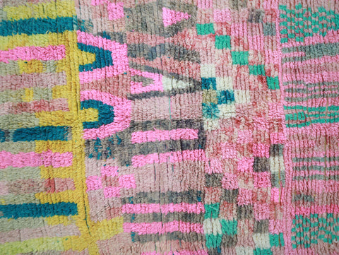 Tislim  Moroccan Rug 4'9" x 8'5"