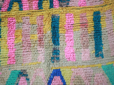 Tislim  Moroccan Rug 4'9" x 8'5"