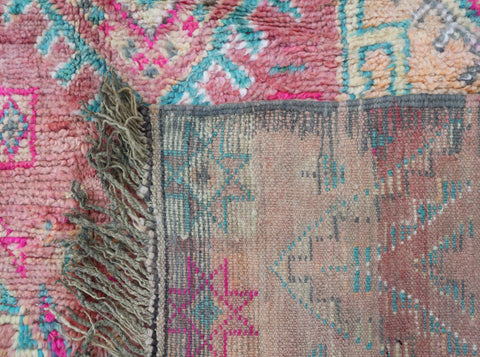 Issafen Vintage Moroccan Rug 5'9" x 10'4"