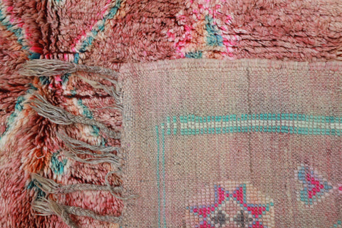 Tinireft Vintage Moroccan Rug  5'8" x9'9"
