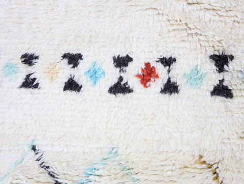 Taluft Moroccan Rug 6'1" x 8'3"