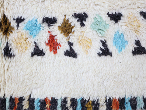 Taluft Moroccan Rug 6'1" x 8'3"