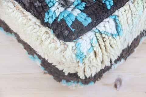 Assay Moroccan pouf
