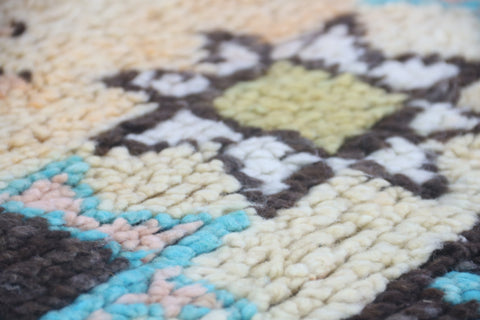 Assay Moroccan pouf