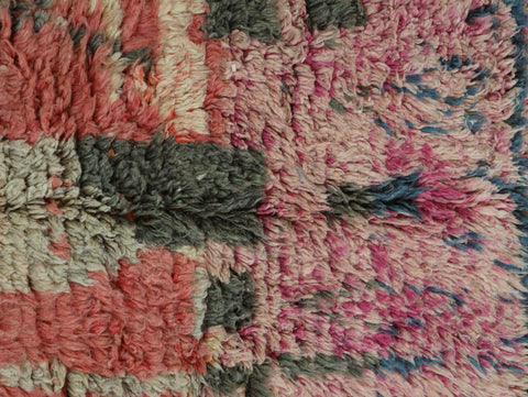 Tadmut  Moroccan Rug 4'7" x 8'7"