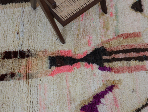 Ikaran  Moroccan Rug 5'6" x 8'9"