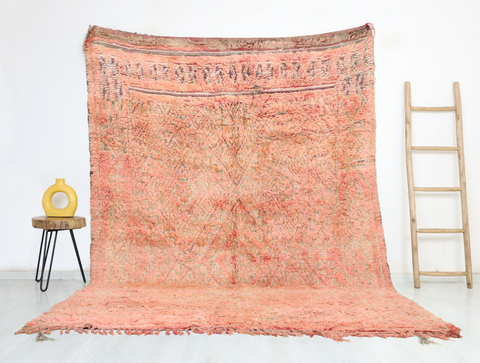 Maslayen Vintage Moroccan Rug  6'8" x9'8"