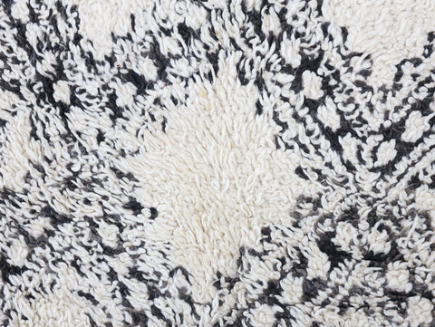 Tafukt Vintage Moroccan Rug 6'1" x 10'8"